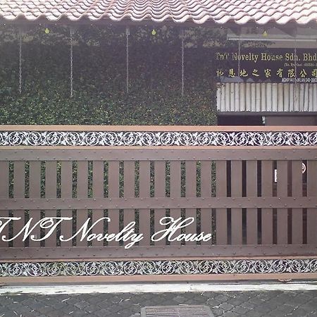 Tnt Novelty House Apartment เตลุคอินทัน ภายนอก รูปภาพ