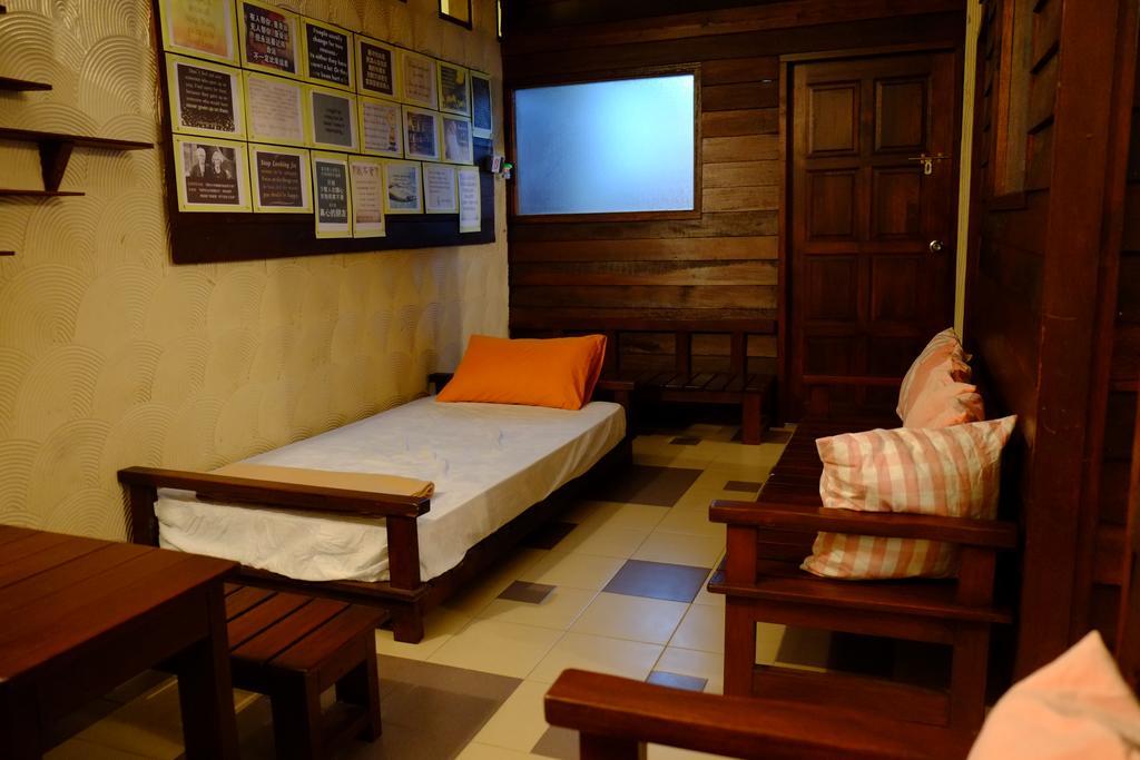 Tnt Novelty House Apartment เตลุคอินทัน ภายนอก รูปภาพ