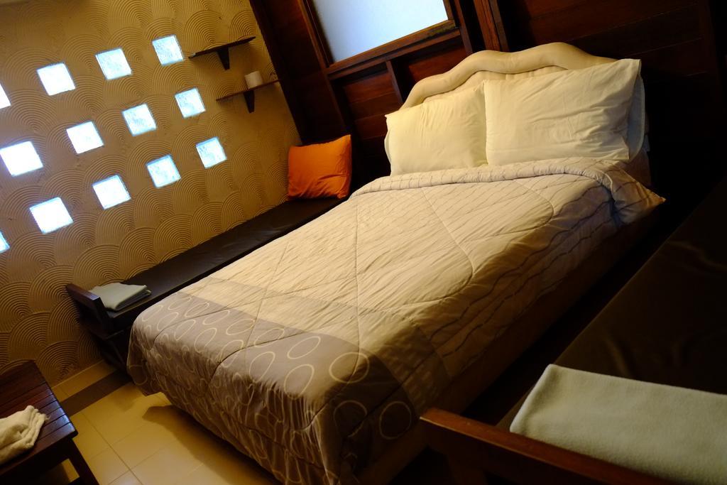 Tnt Novelty House Apartment เตลุคอินทัน ภายนอก รูปภาพ