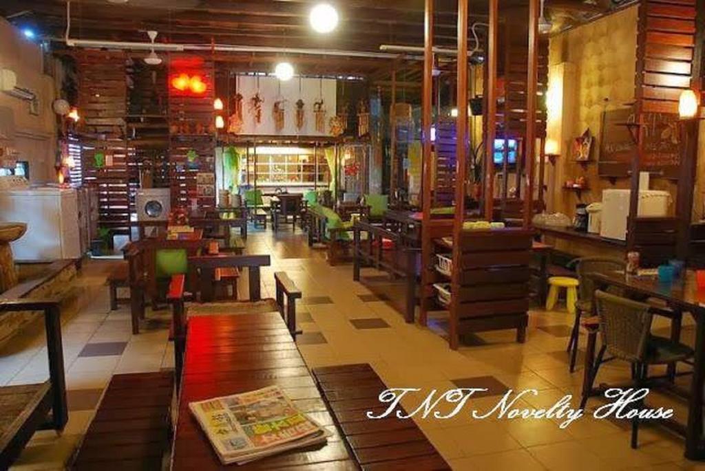 Tnt Novelty House Apartment เตลุคอินทัน ภายนอก รูปภาพ